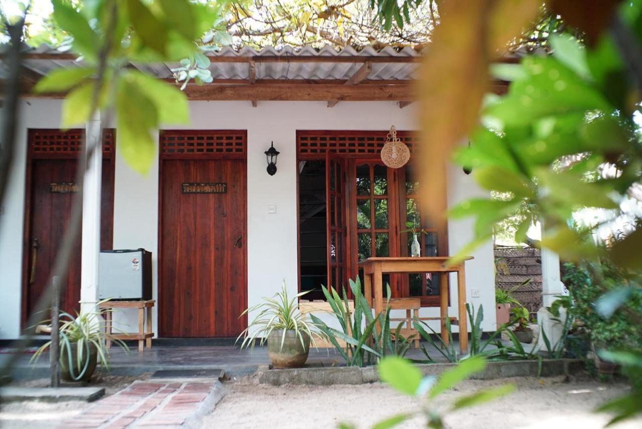 Bed and Breakfast Salty Garden Arugambay Arugam Bay Habitación foto